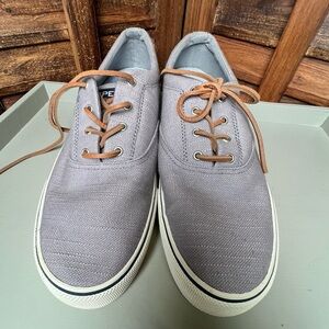 Sperry Men's Canvas Lace-Up Sneakers with Brown leather Laces. Stylish!!!!